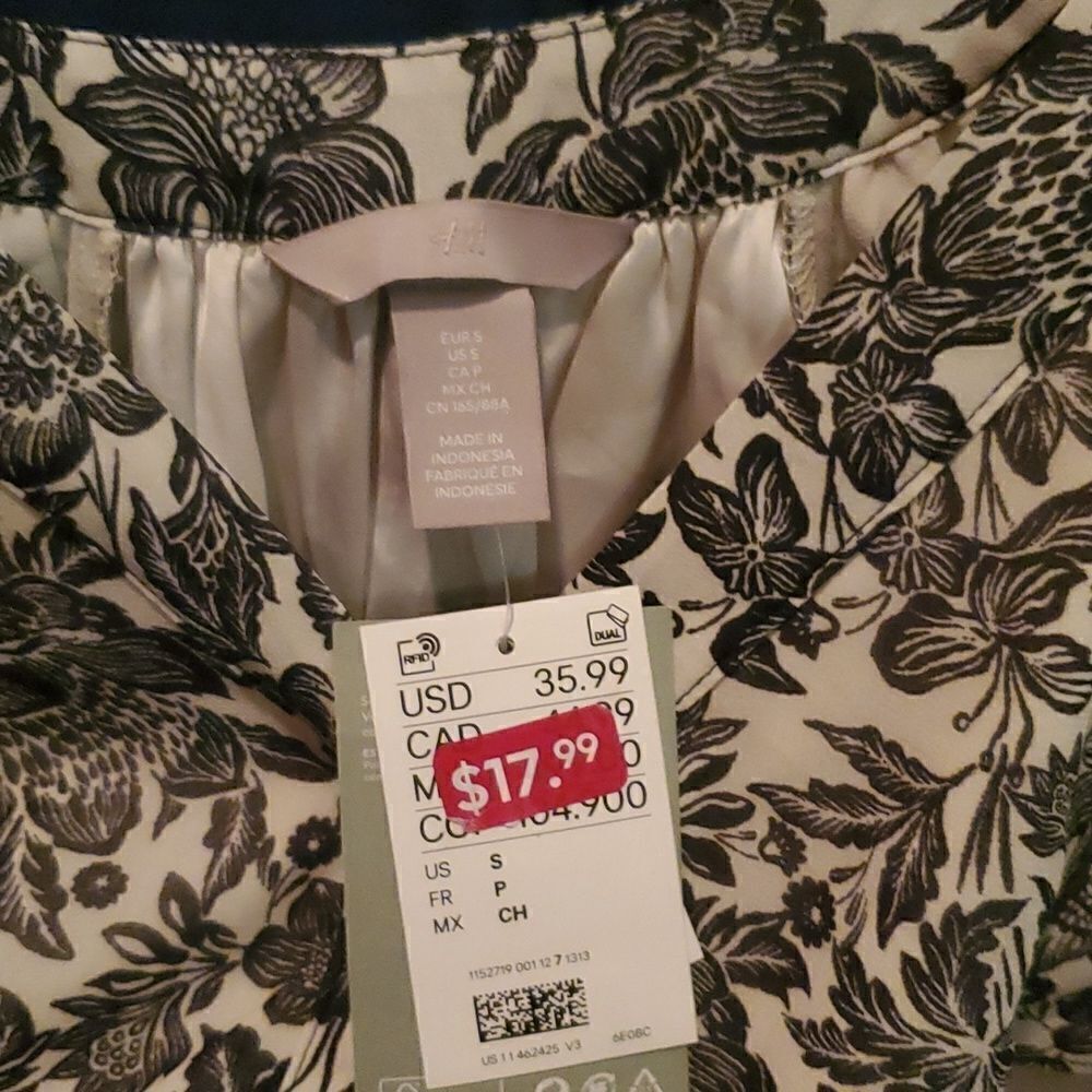 H&M DRESS, Size S, NWT! - Picture 8 of 8